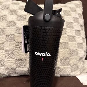 Owala 30 oz. FreeSip Sway Golf Travel Tumbler NWT: Immediate shipping
